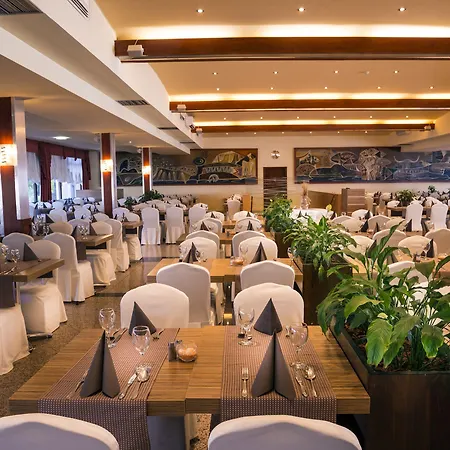 Hotel Grand Adriatic 4*