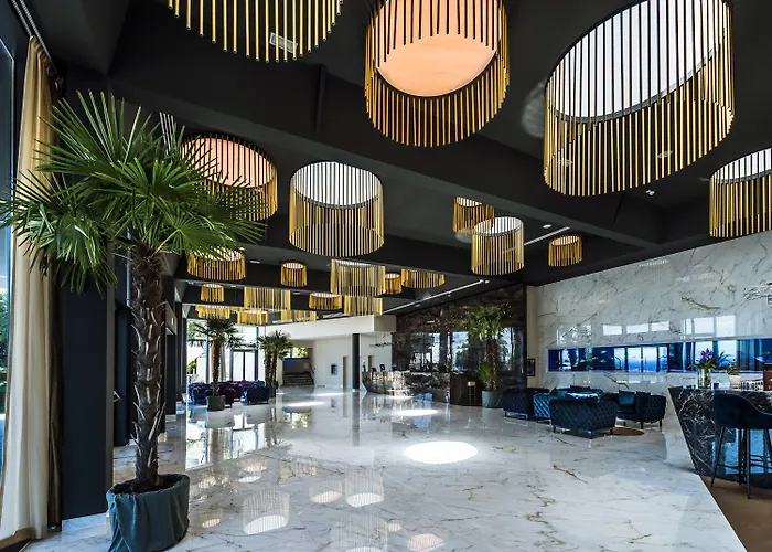 Grand Adriatic Οπατία