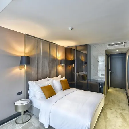 Grand Adriatic Ξενοδοχείο 4*