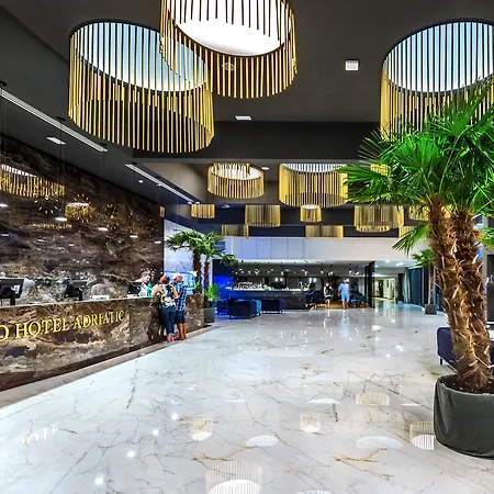 Grand Adriatic Ξενοδοχείο 4*