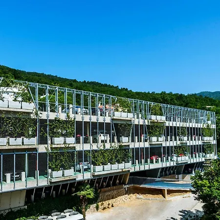 阿德瑞阿缇克大酒店 奥帕提亚