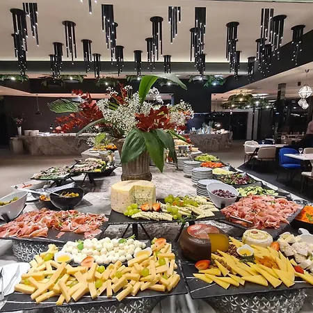 Grand Adriatic Hotel