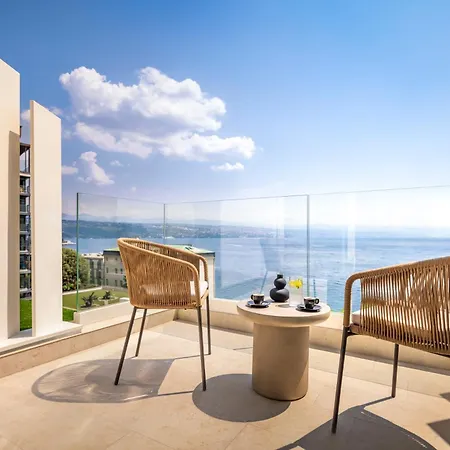 阿德瑞阿缇克大酒店