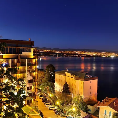 Grand Adriatic Hotel 4*