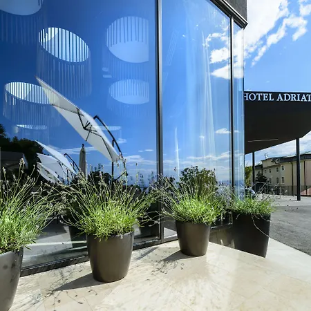 Hotel Grand Adriatic 4*
