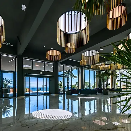 Ξενοδοχείο Grand Adriatic 4*